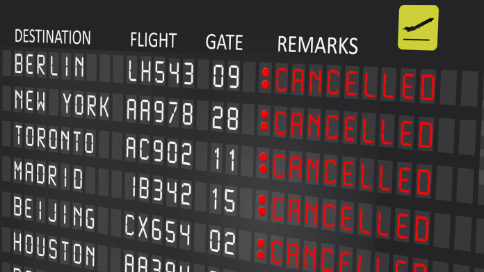 Panel-cancelacion-vuelos_2151694829_7210301_1300x731
